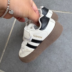 14cm ベビースニーカー👟の画像