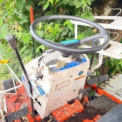クボタ田植え機の画像