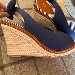 ほぼ新品 サンダル 24.5cmの画像