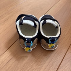 12.5センチの子ども用の靴の画像