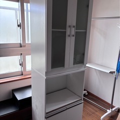 食器棚