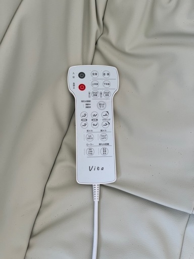 チェア　白　受け渡し決まりました