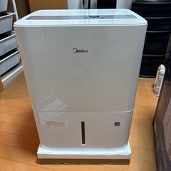 Midea Dehumidifier 除湿機