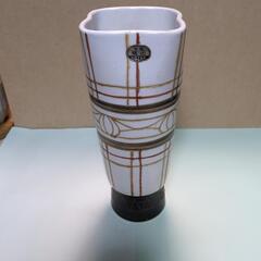 昭和の花器　有田焼　琥山　