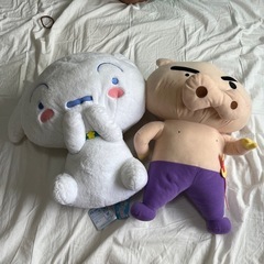 6/13まで　クレヨンしんちゃん　ぬいぐるみ
