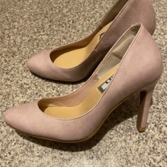 Lilsh 21.5cm アーモンドトゥ9cmパンプスの画像