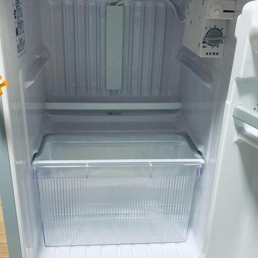 日立　一人用　ヒタチ　HITACHI R-8ST 80L 2ドア冷凍冷蔵庫 日立一人用ヒタチHITACHI R-8ST 80L 2ドア冷凍冷蔵庫 (らでぃ