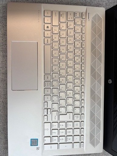 【中古／初期化済】HPノートパソコン Pavilion 15インチ i5／メモリ8GB／HDD256GB