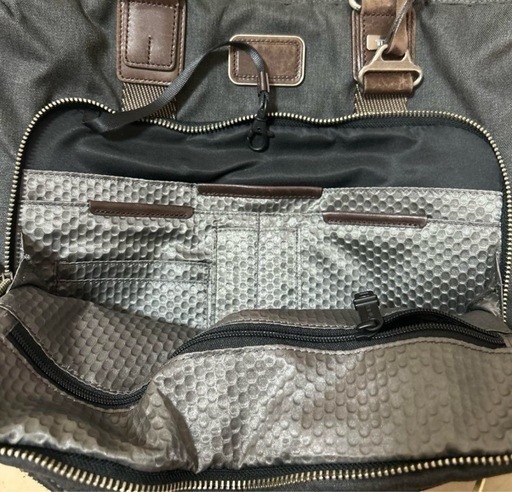 TUMI グレー キャンバス ビジネスバッグ