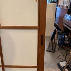 【雪見障子】2枚あります。価格は1枚（取りに来て頂ける方でお願いします）の画像