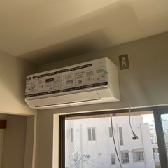 🌟エアコン交換　🌟　夏本番前にっ♪ ６畳　64600円　処分🉑　即日OKの画像