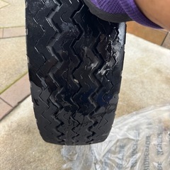 中古タイヤの画像