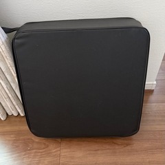 ‼️美品‼️クッション　座布団　ブラック‼️の画像