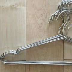 ワイヤーハンガー30本セットの画像