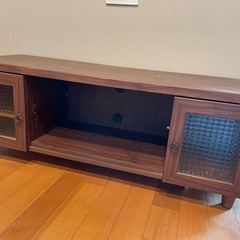 テレビボード