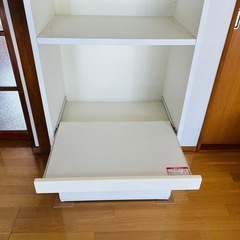 ホワイトキャビネット　収納棚　の画像