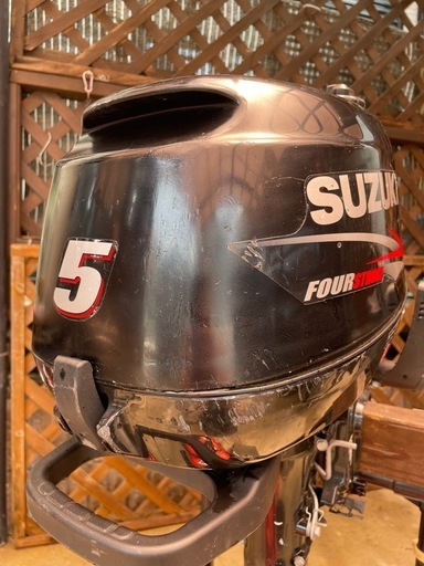 スズキ　船外機
DF5 4スト5馬力