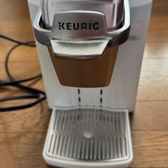 KEURIG キューリグ 本体　BS300 セラミックホワイト