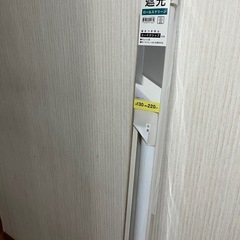 ニトリ　ロールアップスクリーン