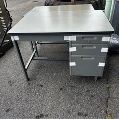 事務用品！事務机！