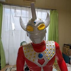 値下げしました。超ビッグ　ウルトラマンタロウソフビの画像