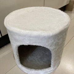 キャットタワーの一部パーツ　猫用ハウス、猫用ベッドの画像
