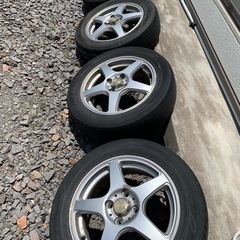 お話し中です　古いホイルと夏タイヤ