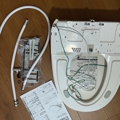 24年製 東芝 温水洗浄便座 オート脱臭 SCS-T161の画像