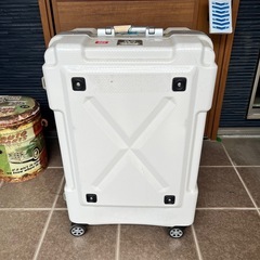 スーツケース　無料　差し上げます