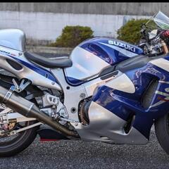最終出品 2004 GSX1300R隼の画像