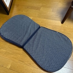 西川エアーポータブルクッションの画像