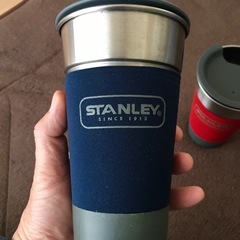 スタンレー　ステンレスタンブラー 赤青セットの画像