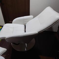 【再出品】リクライニングチェア スツール付属の画像