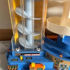 トミカ🚗パーキング🅿️の画像