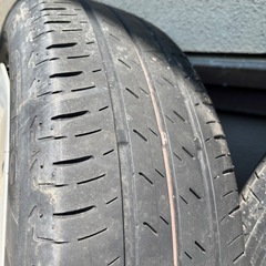受付終了　スズキ　タイヤ　175/65r15の画像