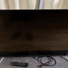 テレビ49型　GREENHOUSE
