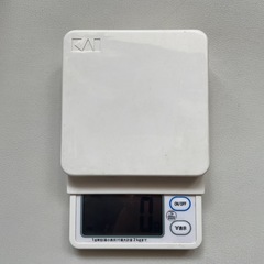 キッチン、はかり、電子計測器