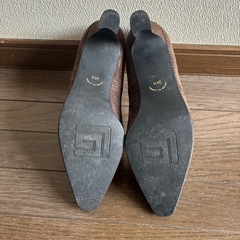 24.5パンプスの画像