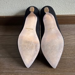 Lサイズ(24.5相当)パンプスの画像