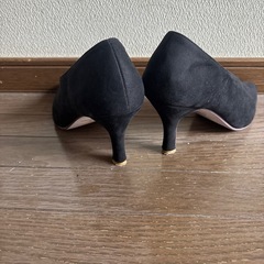 Lサイズ(24.5相当)パンプスの画像