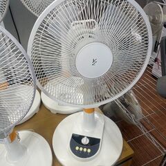 リサイクルショップどりーむ天保山店　No2642 扇風機　シーズ　２０２２年製　高年式🎵　美品🎵の画像