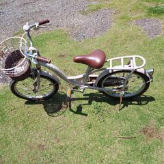 子供用自転車18インチの画像