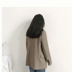 女性　ジャンケットの画像