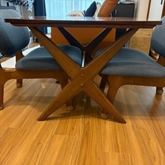 ニトリ　ダイニングテーブルセットの画像