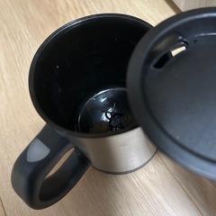 セルフスターリングマグカップ　自動かき混ぜ機能つきの画像