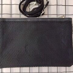 中古サコッシュバッグ男女兼用の画像