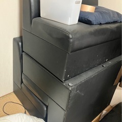 ソファ4台の画像