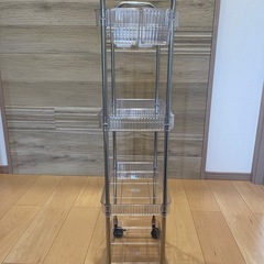 【値下げ】プラスチック製　透明ラックの画像