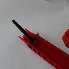 水道関係のネジ回し　レンチ道具の画像