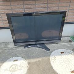 ４６インチ液晶 付いたり消えたりするテレビ